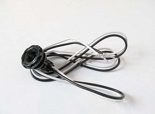 WIRE HARNS, 564E # � CENTER LIGHT - SINGLE SOCKET